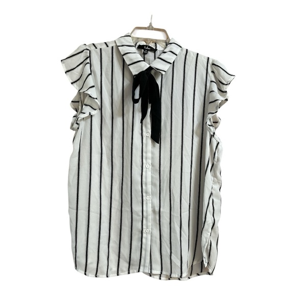Lulus Tops - Lulus Women’s Striped Black and White Women's Flutter Sleeve Blouse, XL